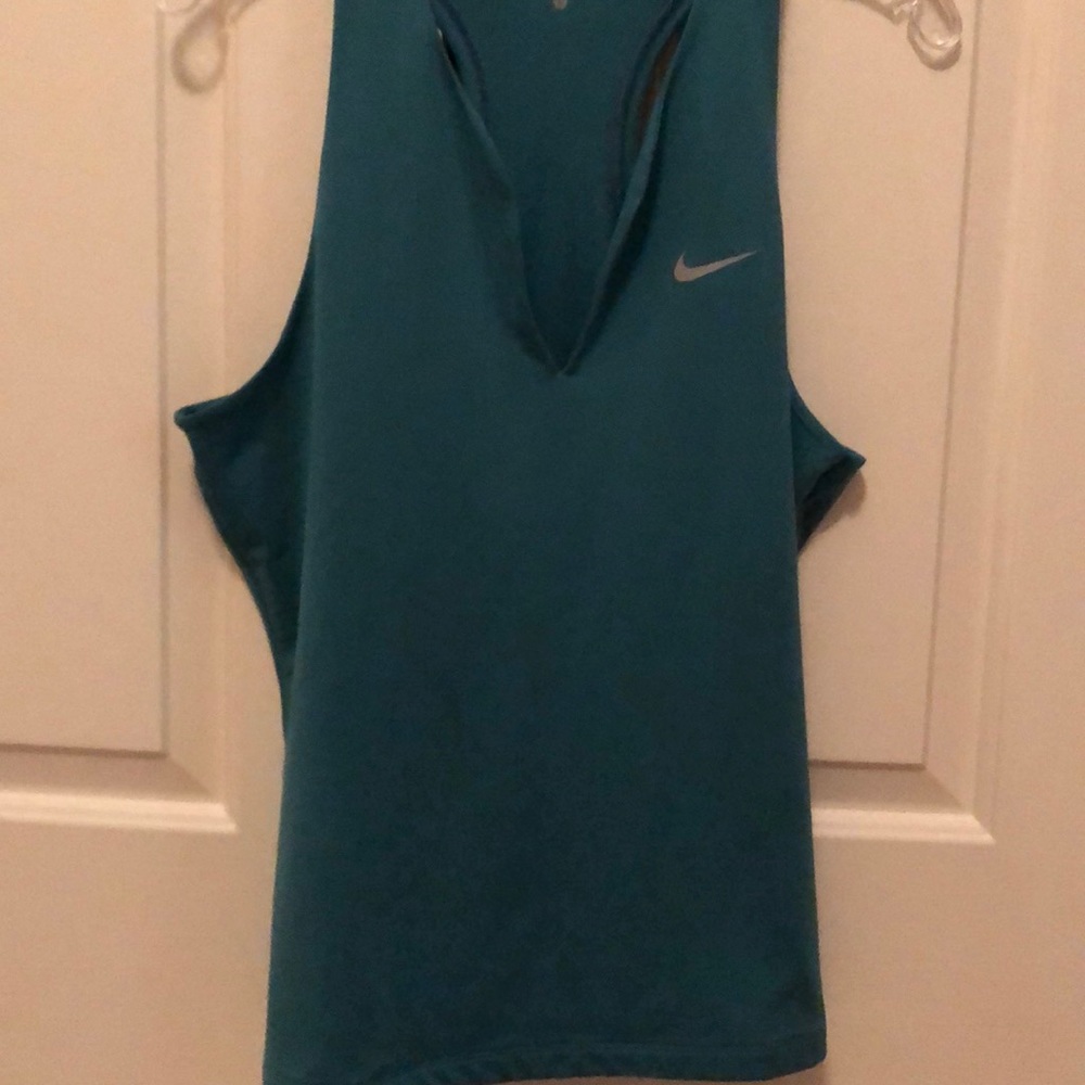 Nike pure t back tennis top